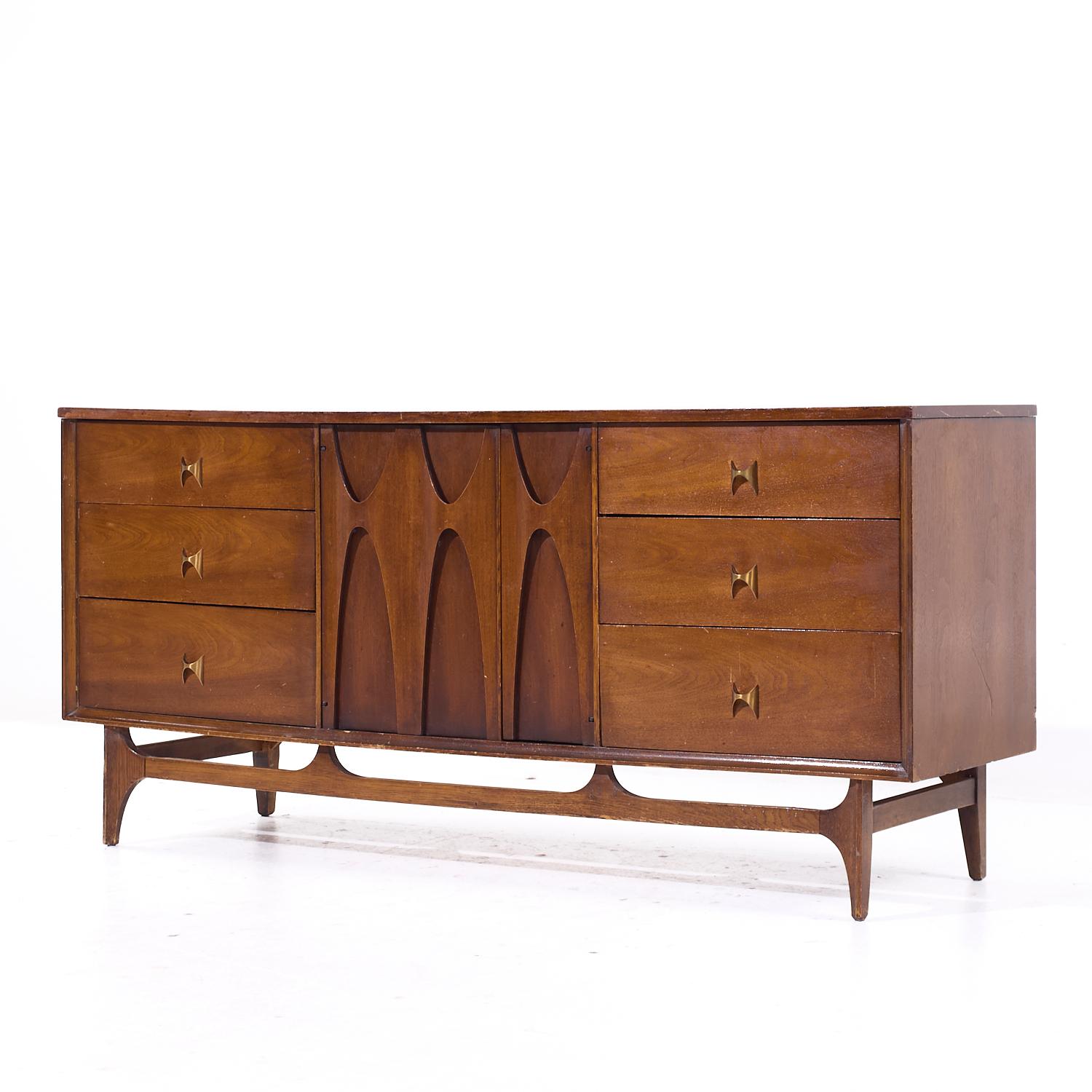 Mid-Century Modern Broyhill Brasilia Mid Century Walnut and Brass 9-Drawer Lowboy Dresser For Sale