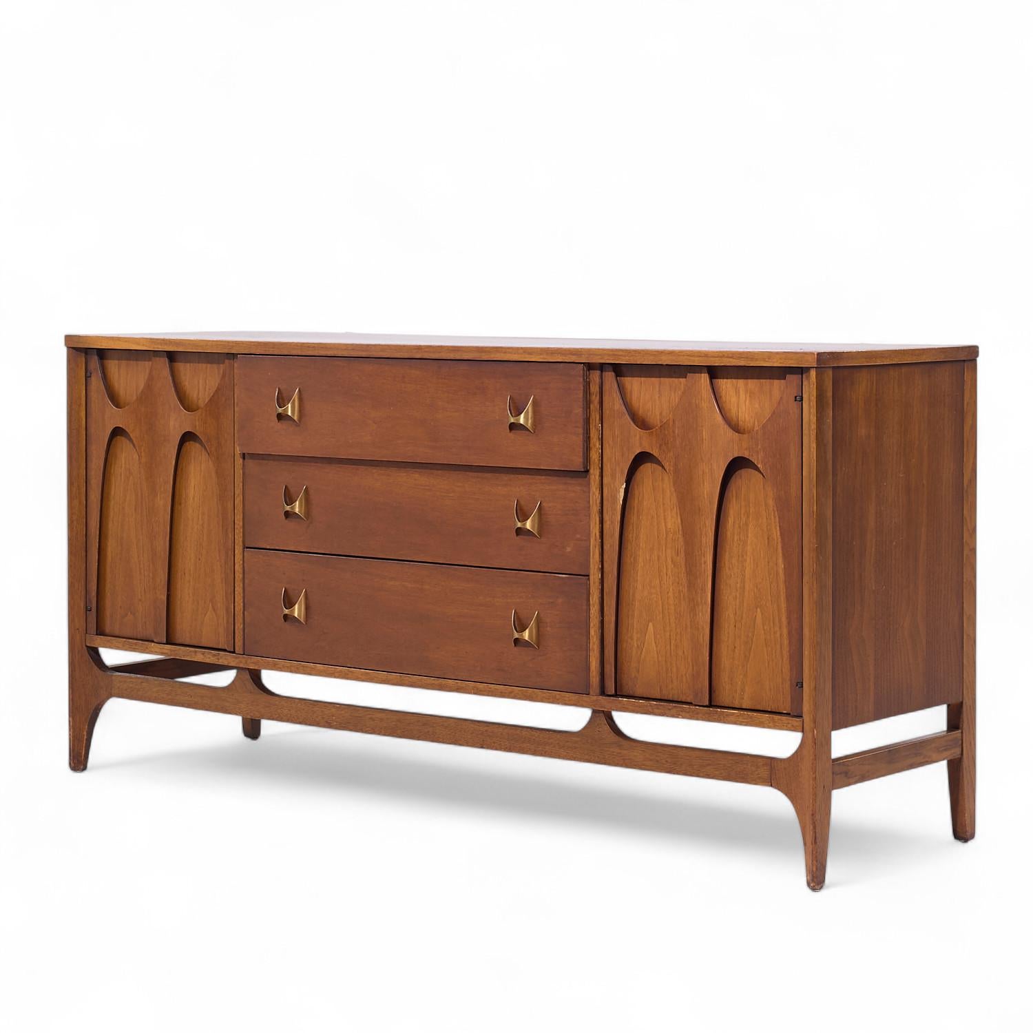 Mid-Century Modern Broyhill Brasilia Mid Century Walnut and Brass Credenza For Sale