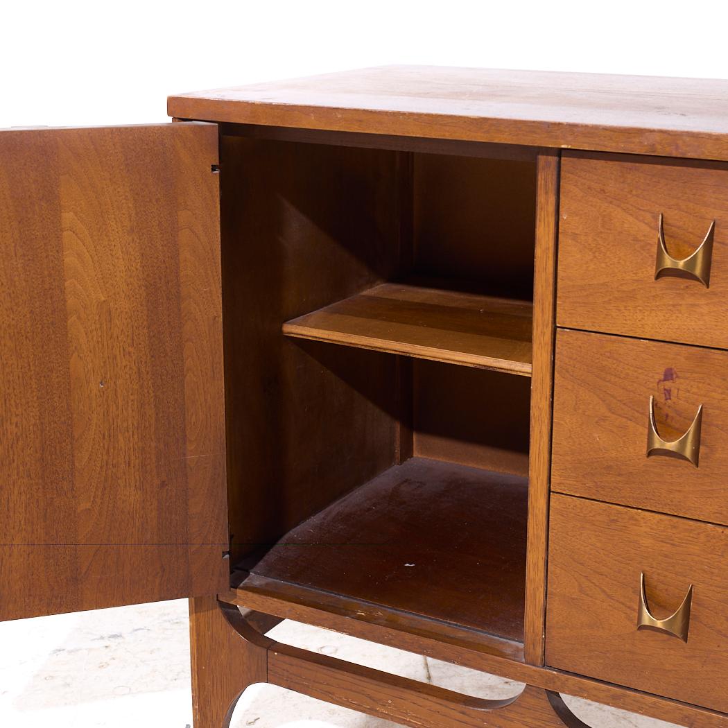 Broyhill Brasilia Mid Century Walnut and Brass Credenza For Sale 2