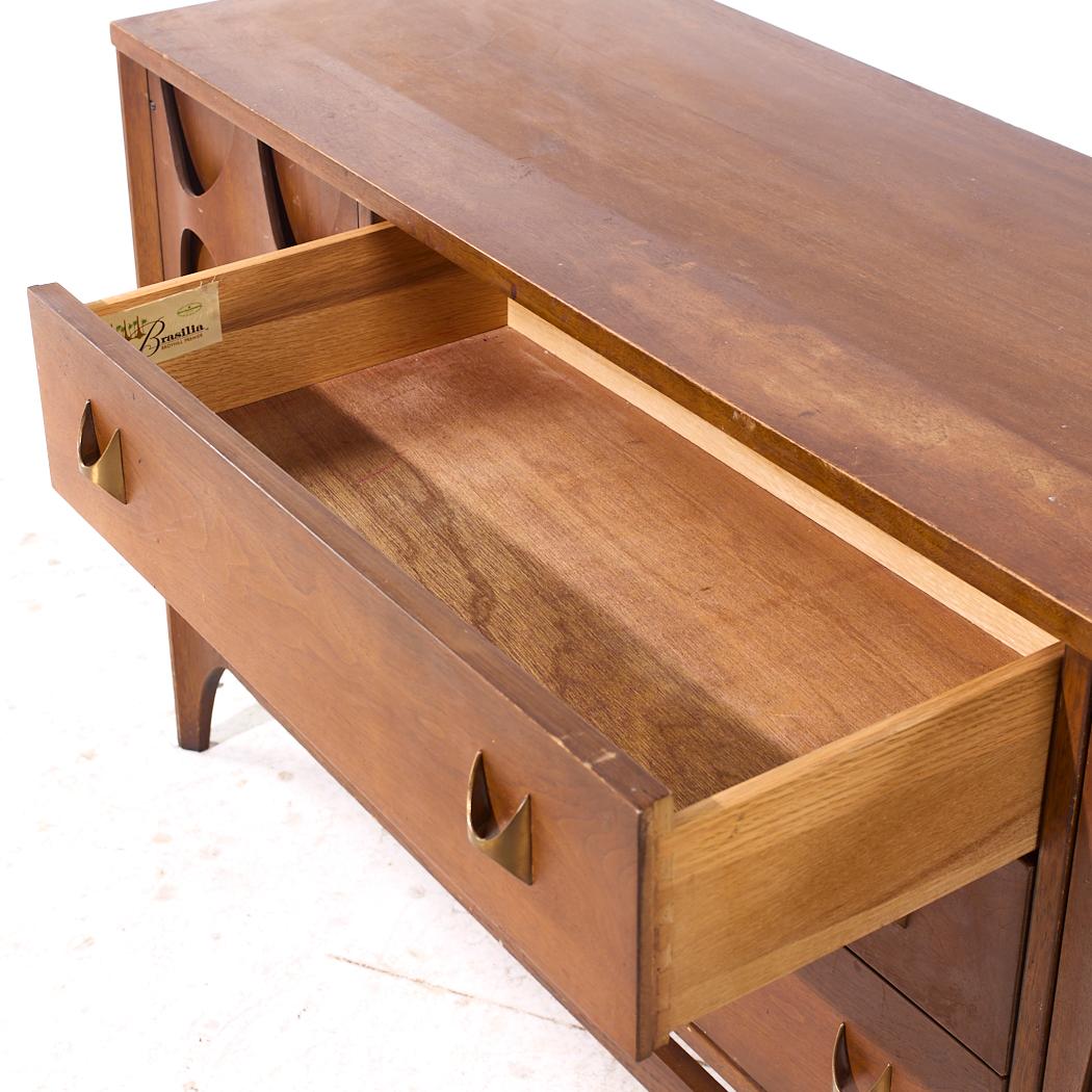 Broyhill Brasilia Mid Century Walnut and Brass Credenza For Sale 3