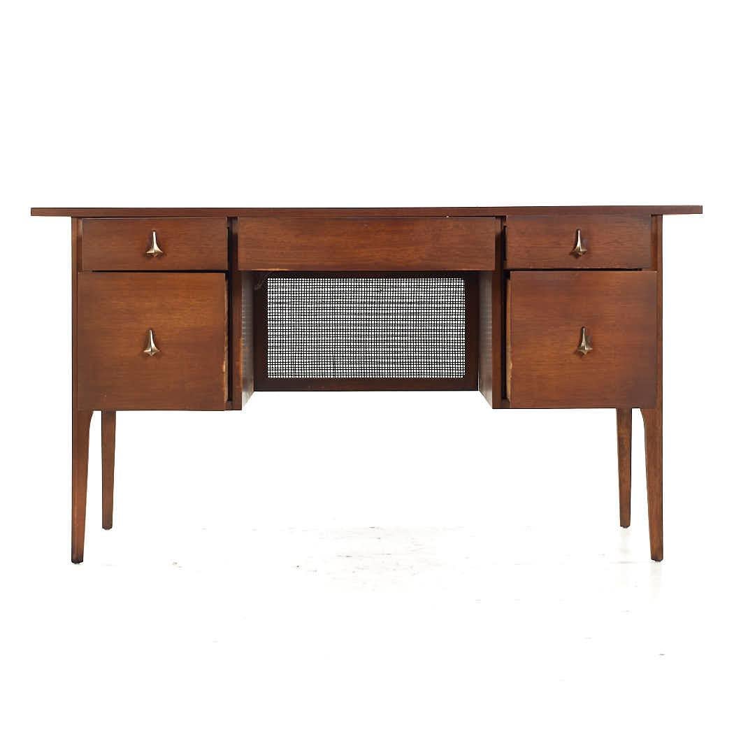 Broyhill Brasilia Mid Century Walnut and Brass Desk In Good Condition For Sale In Countryside, IL