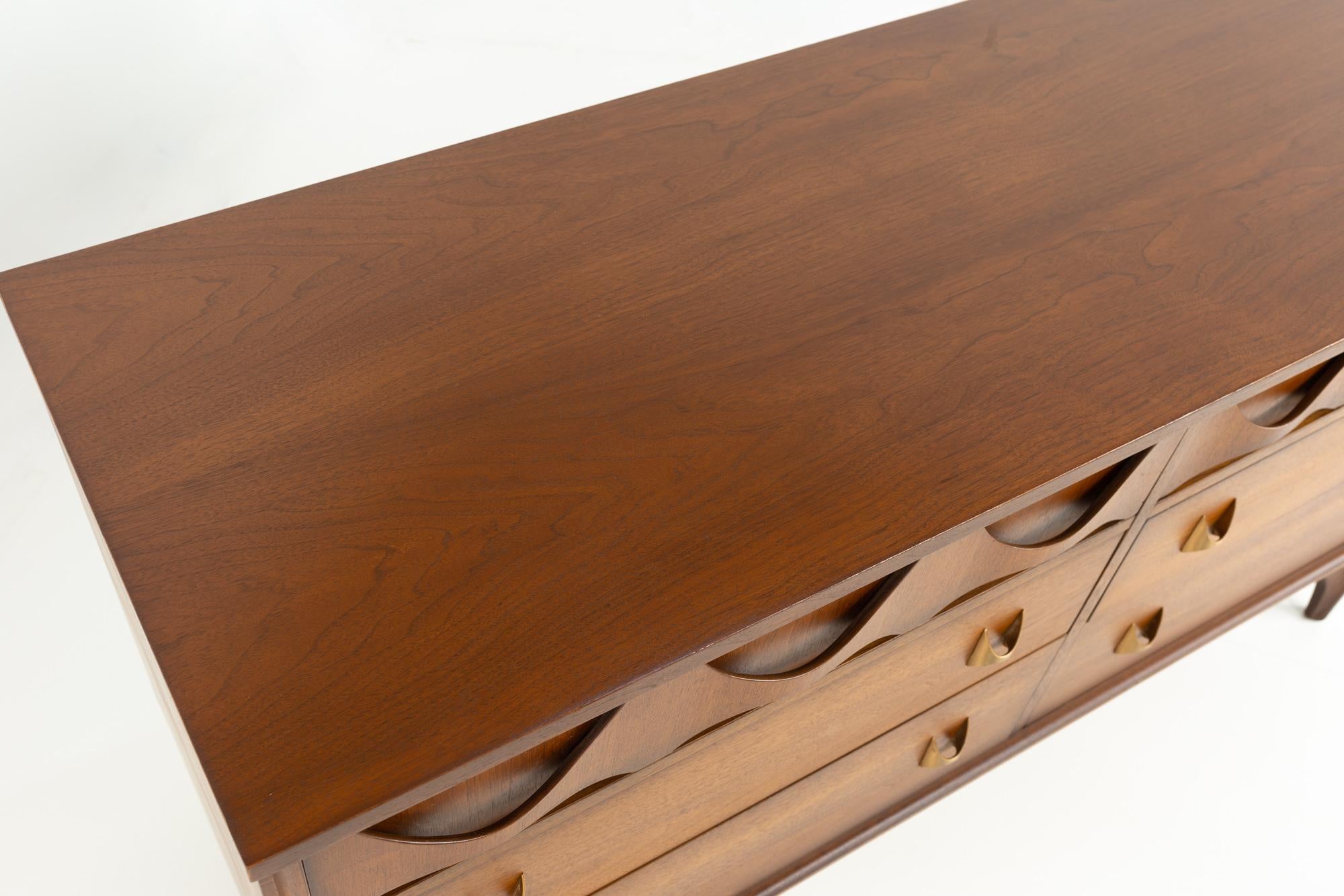 Mid-Century Modern Broyhill Brasilia Mid Century Walnut & Brass 6 Drawer Lowboy Dresser