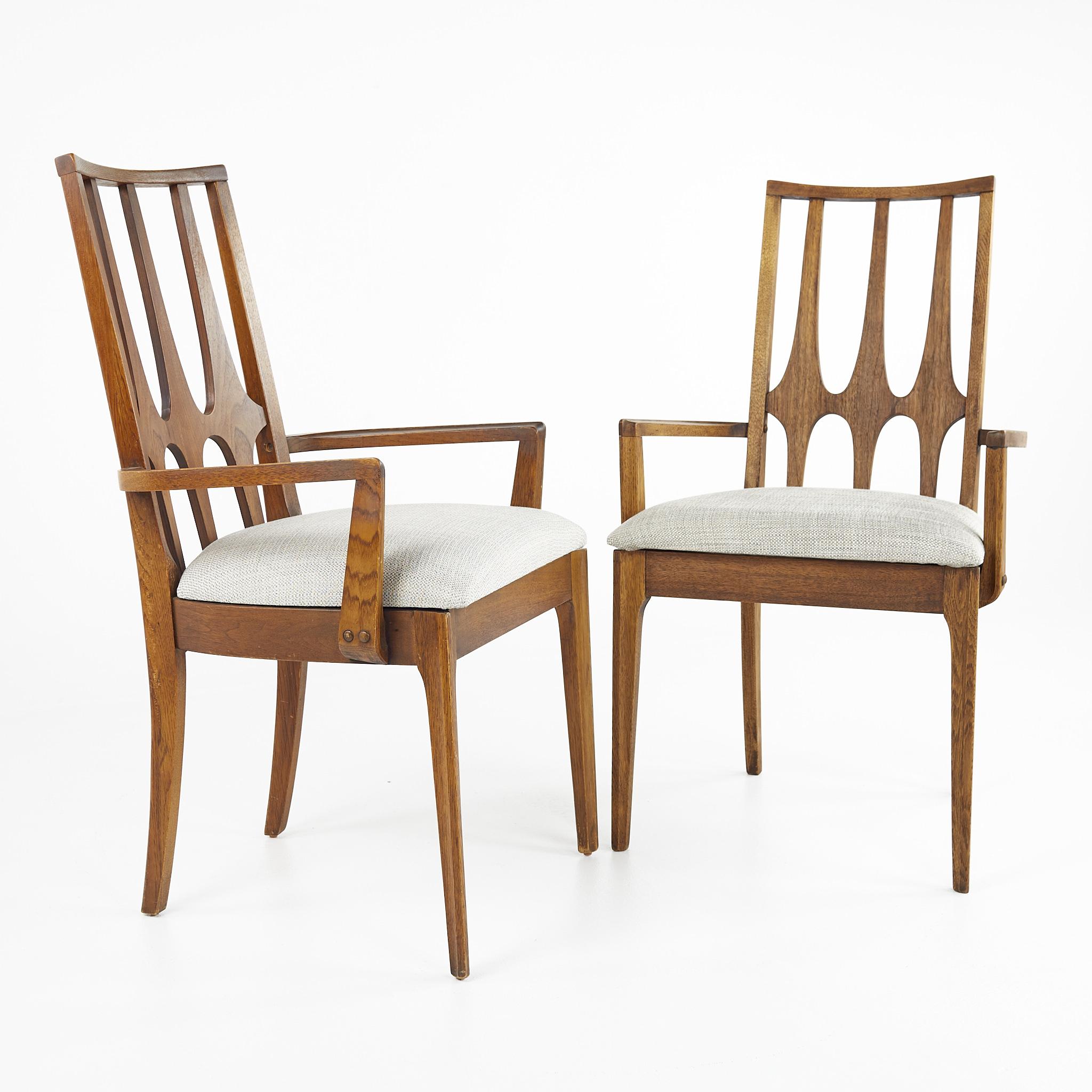 Broyhill Brasilia mid-century walnut captains chairs - a pair

These chairs measure: 21 wide x 21.5 deep x 38 inches high, with a seat height of 17.25 and arm height of 23.75 inches

All pieces of furniture can be had in what we call restored