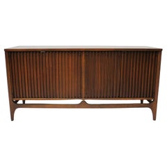 Broyhill Brasilia Mid Century Walnut Credenza Room Divider