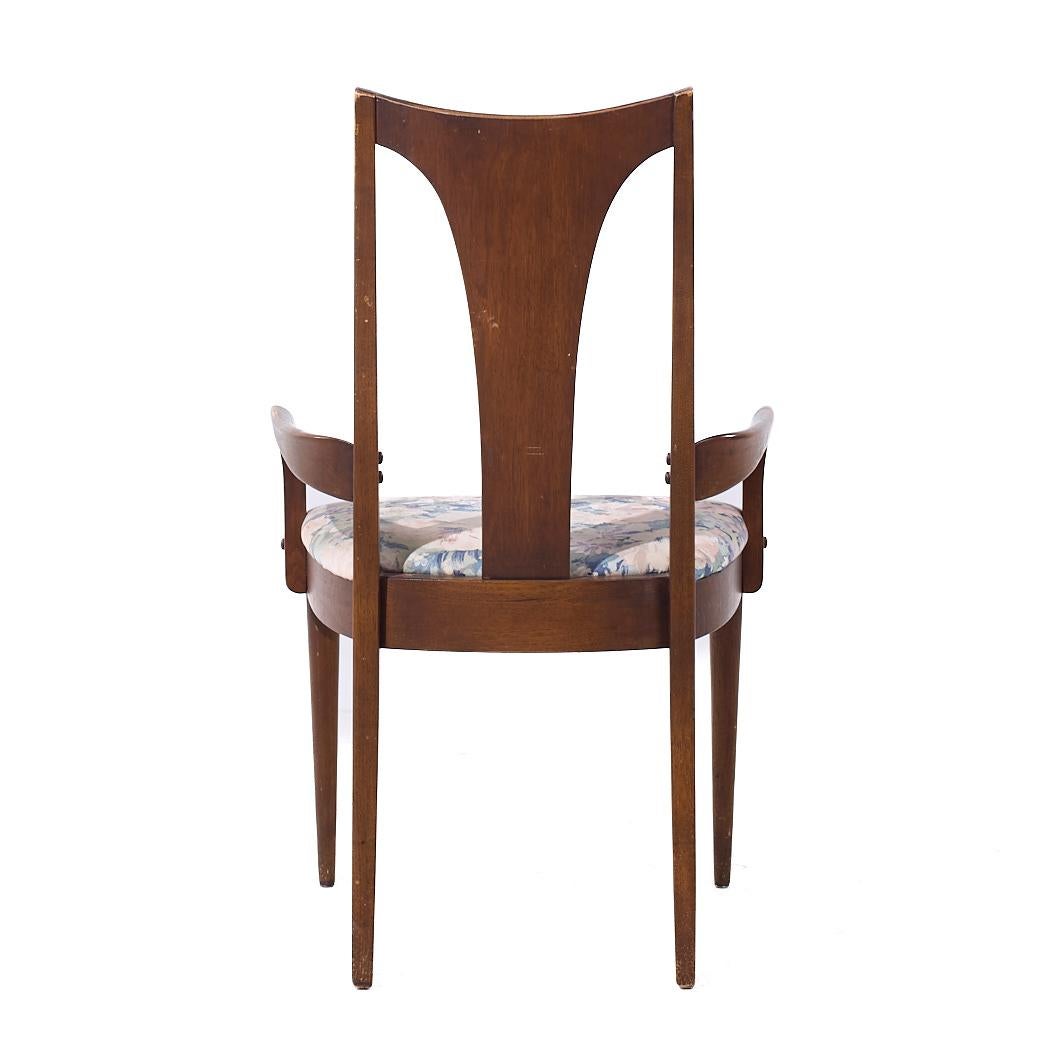 Broyhill Brasilia Chaises de salle à manger en noyer du milieu du siècle - Lot de 4 en vente 8