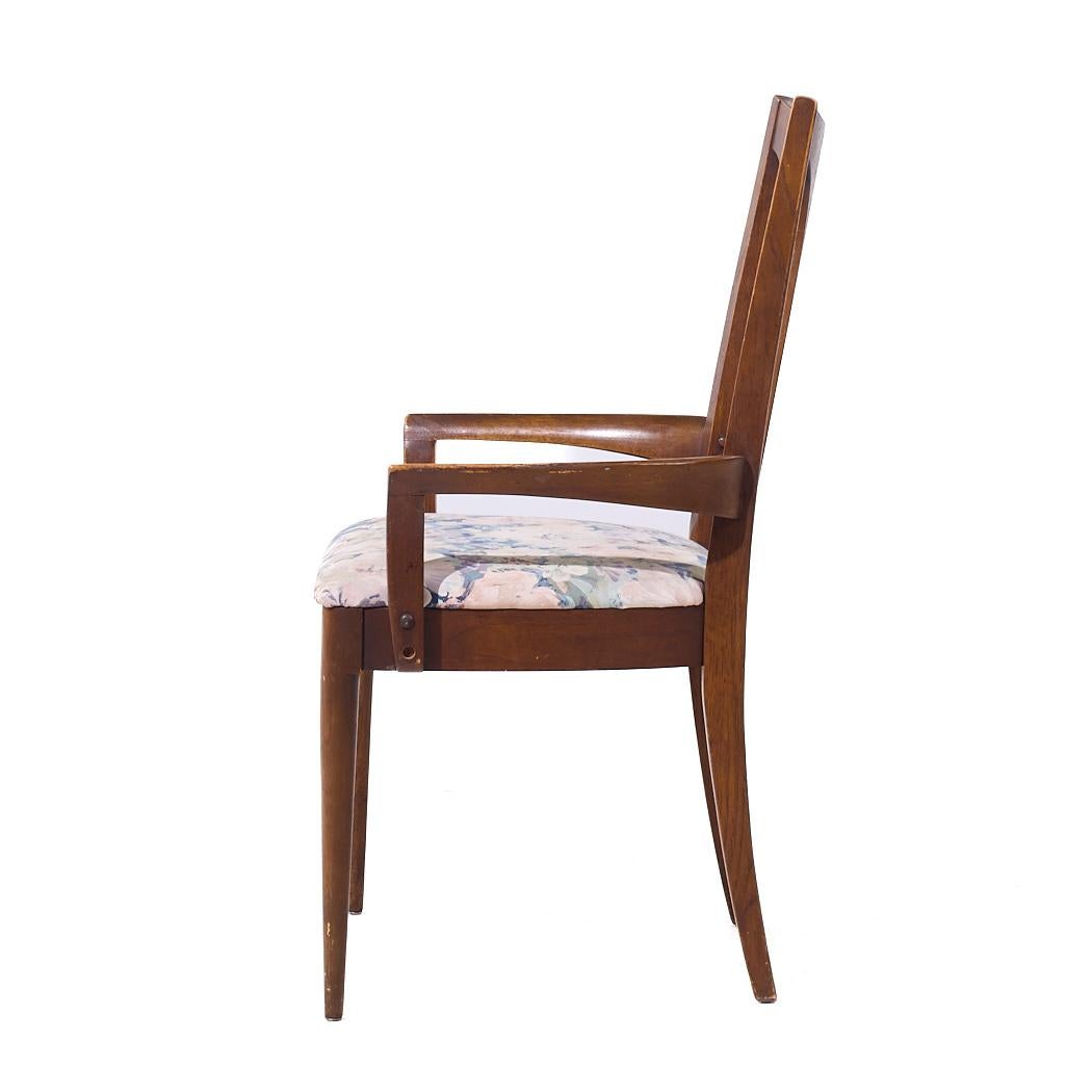 Broyhill Brasilia Chaises de salle à manger en noyer du milieu du siècle - Lot de 4 en vente 9