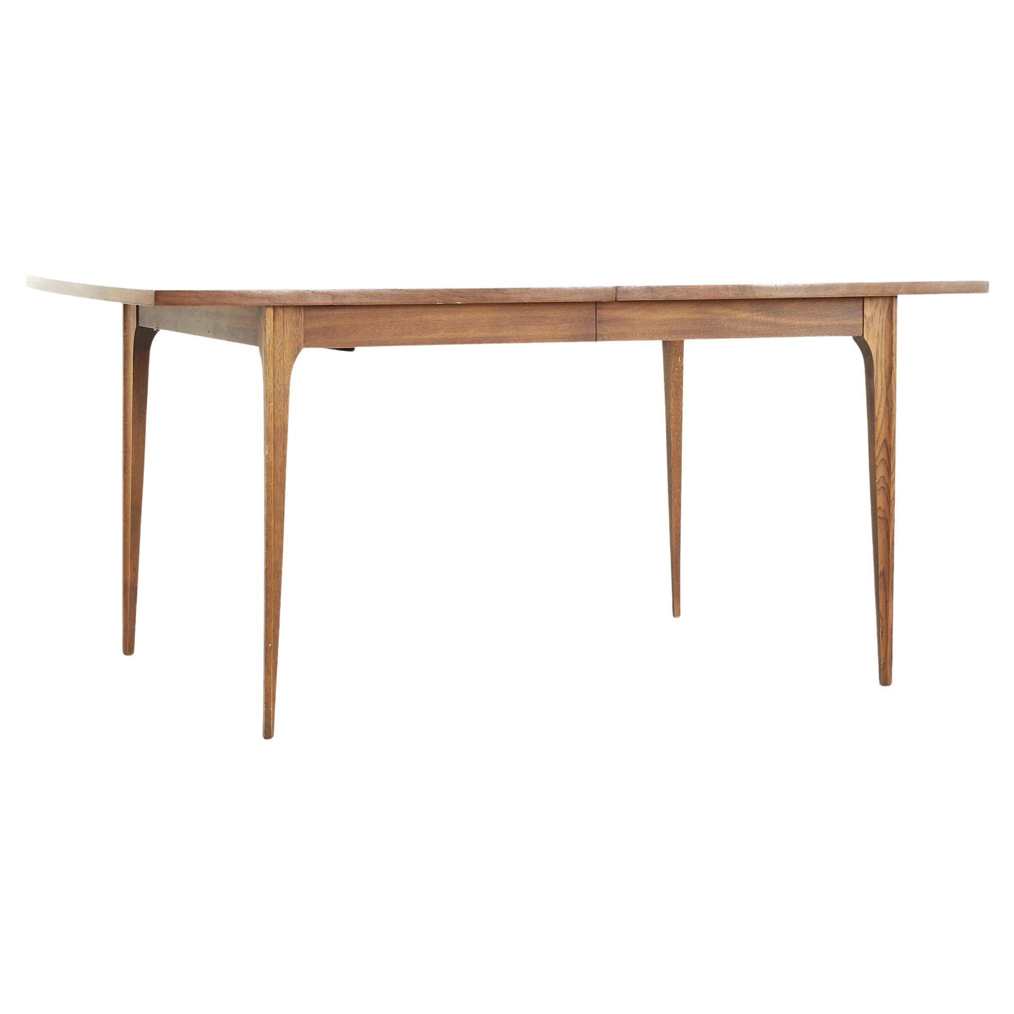 Mesa de Comedor Broyhill Brasilia Mid Century Nogal con 1 Hoja