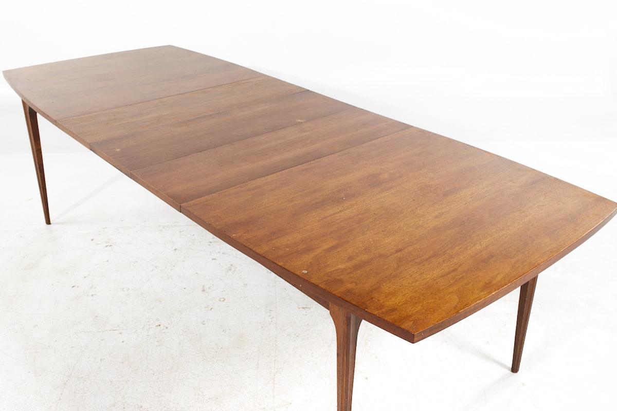 Broyhill Brasilia Mid Century Walnut Dining Table with 3 Leaves For Sale 9