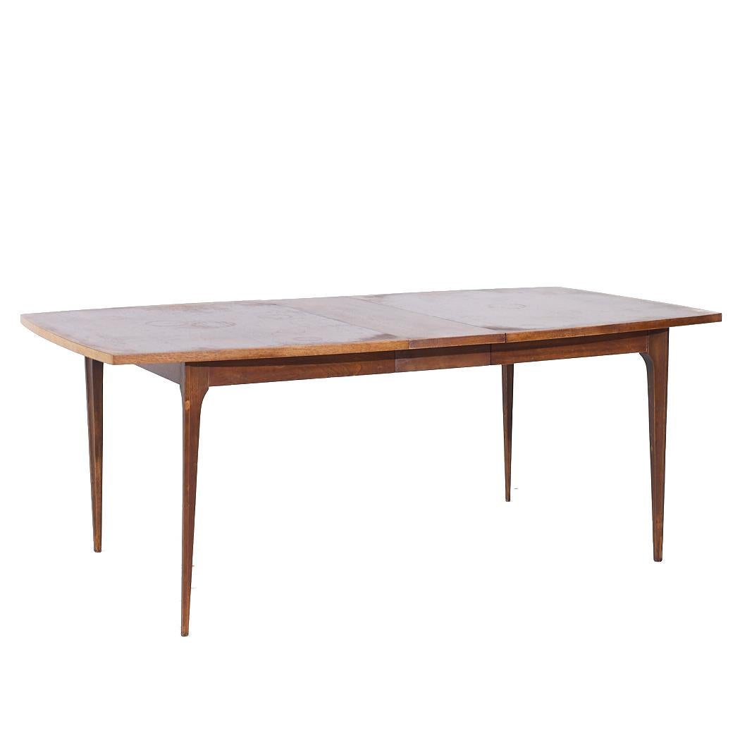 Broyhill Brasilia Mid Century Walnut Expanding Dining Table with 1 Leaf For Sale 1