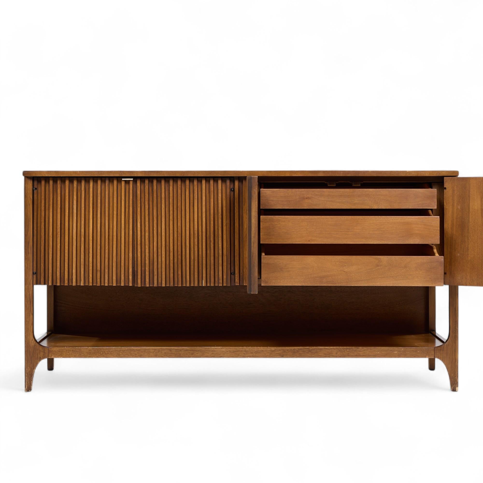 20th Century Broyhill Brasilia Mid Century Walnut Fluted Credenza For Sale