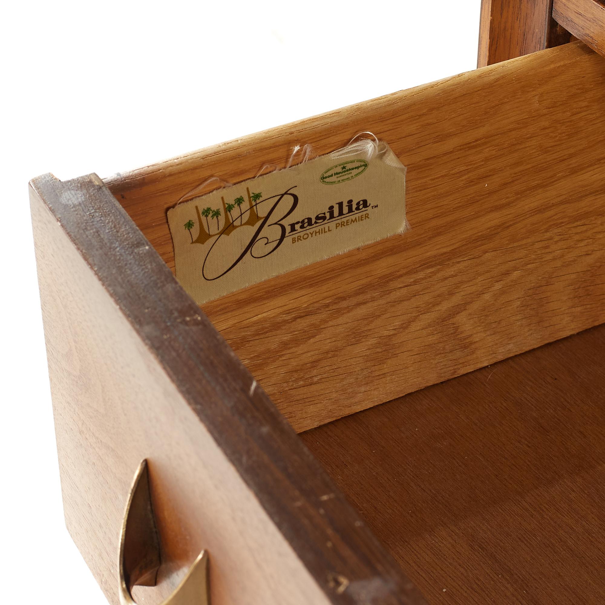 Broyhill Brasilia Mid Century Walnut Magna Dresser For Sale 4