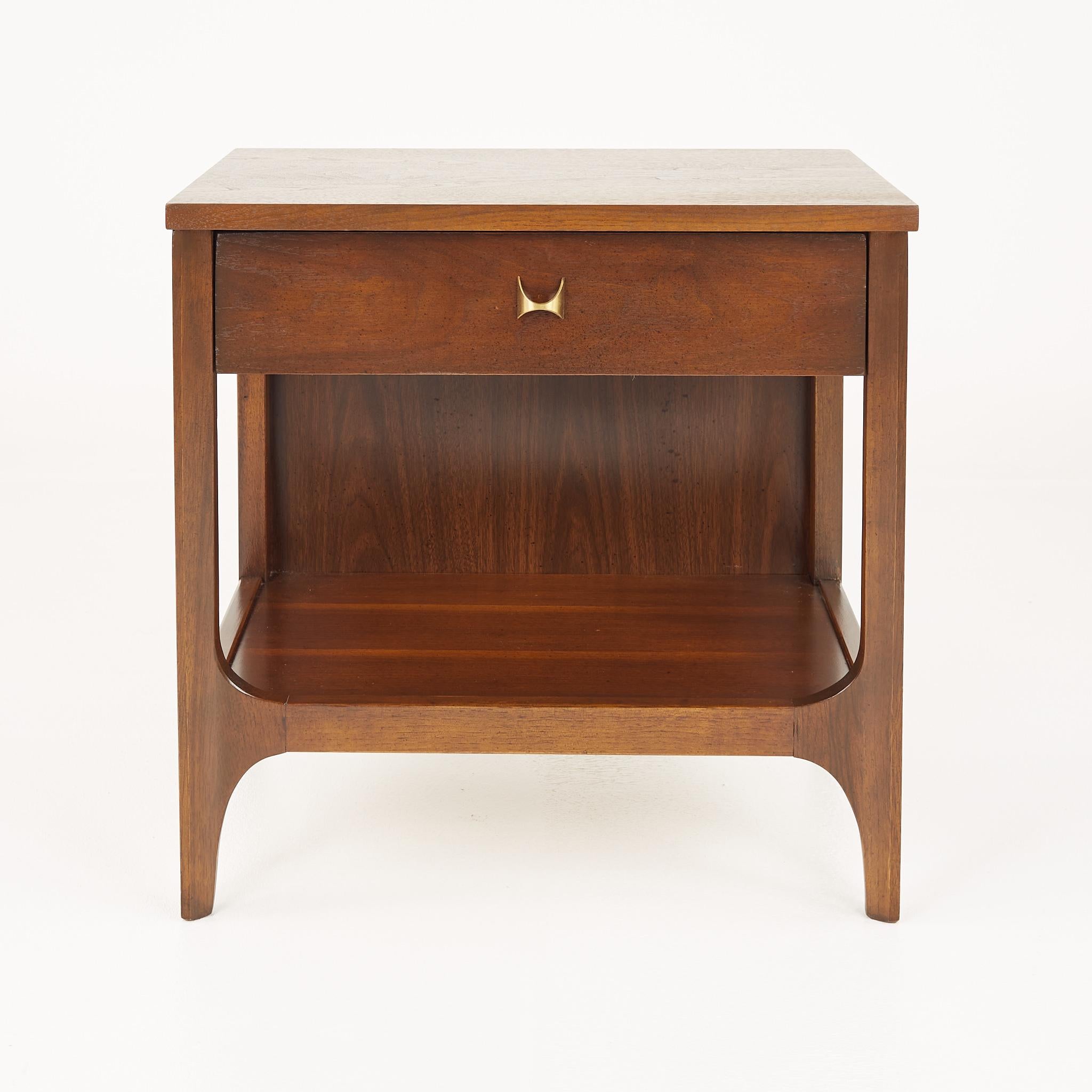 Broyhill Brasilia Mid Century Walnut Nightstand

Nightstand measures: 22.25 wide x 15 deep x 22 inches high

All pieces of furniture can be had in what we call restored vintage condition. That means the piece is restored upon purchase so it’s