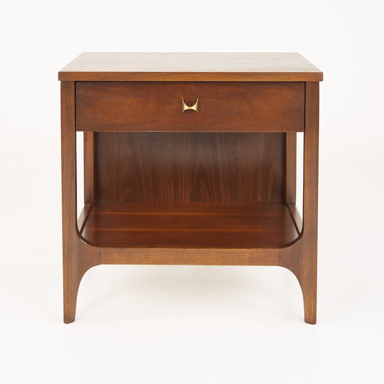 Broyhill Brasilia Mid Century Walnut Nightstand

Nightstand measures: 22.25 wide x 15 deep x 22 inches high

All pieces of furniture can be had in what we call restored vintage condition. That means the piece is restored upon purchase so it’s