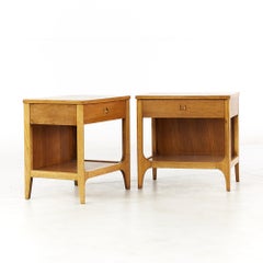 Broyhill Brasilia Mid-Century Walnut Nightstands, Pair