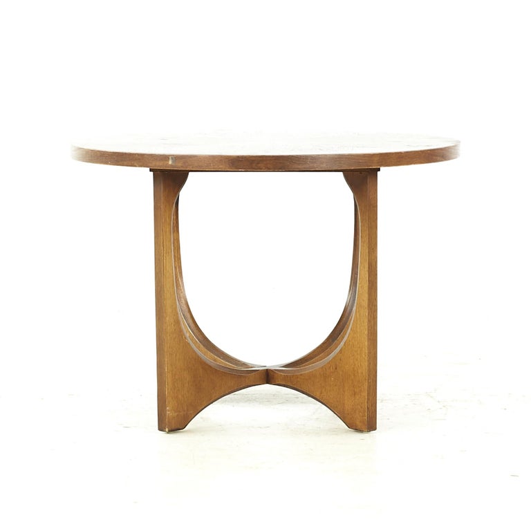 Broyhill Brasilia Midcentury Walnut Round Side Table For Sale at 1stDibs