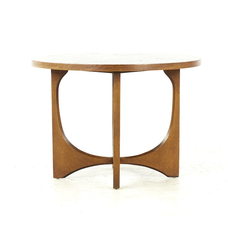 Broyhill Brasilia Midcentury Walnut Round Side Table For Sale at 1stDibs