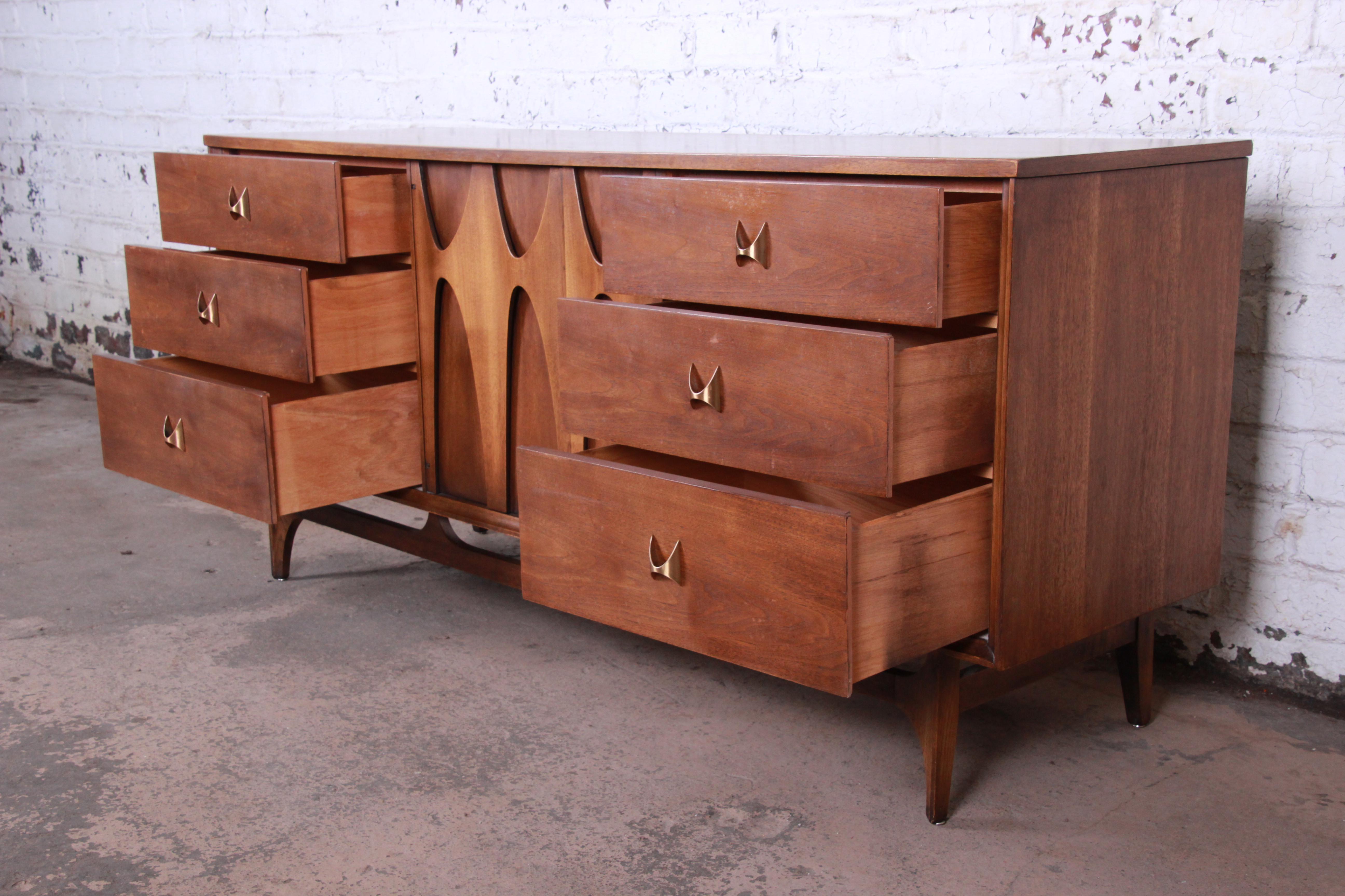 Broyhill Brasilia Sculpted Walnut Triple Dresser or Credenza, 1960s In Good Condition In South Bend, IN