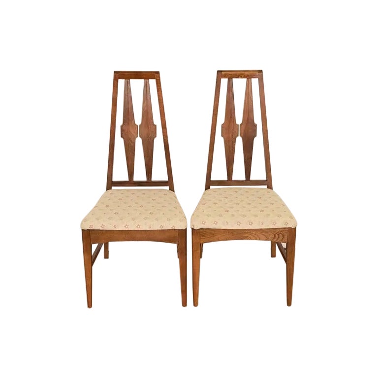 Broyhill Brasilia Stile Mid-Century Modern Sedia da pranzo con schienale alto, coppia