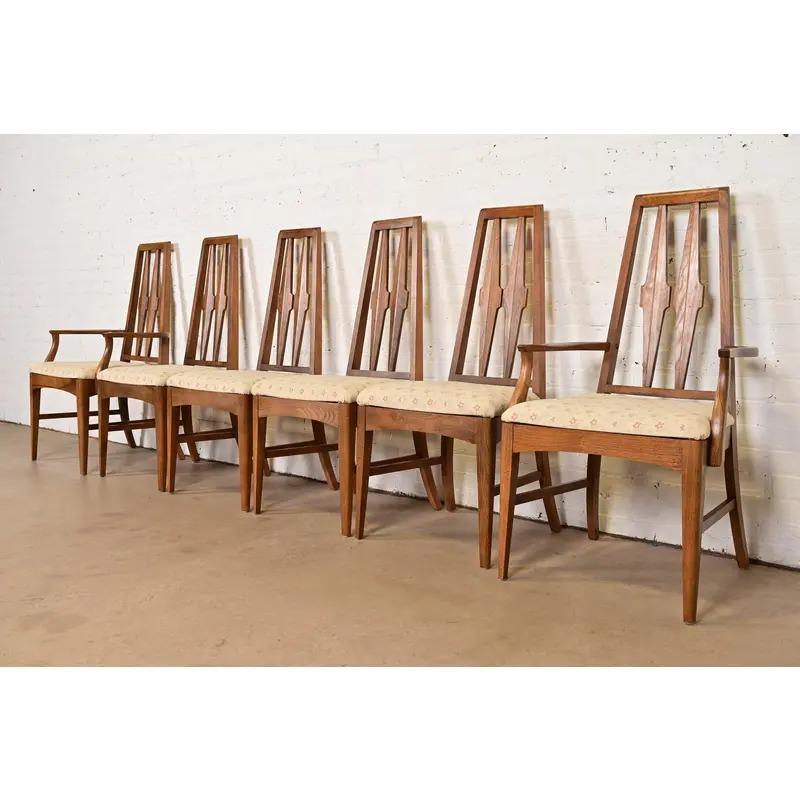 Broyhill Brasilia - Poltrone con schienale alto in noce in stile metà secolo moderno, coppia in vendita 3