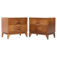 Broyhill Brasilia Style Mid Century Walnut Nightstands - Pair