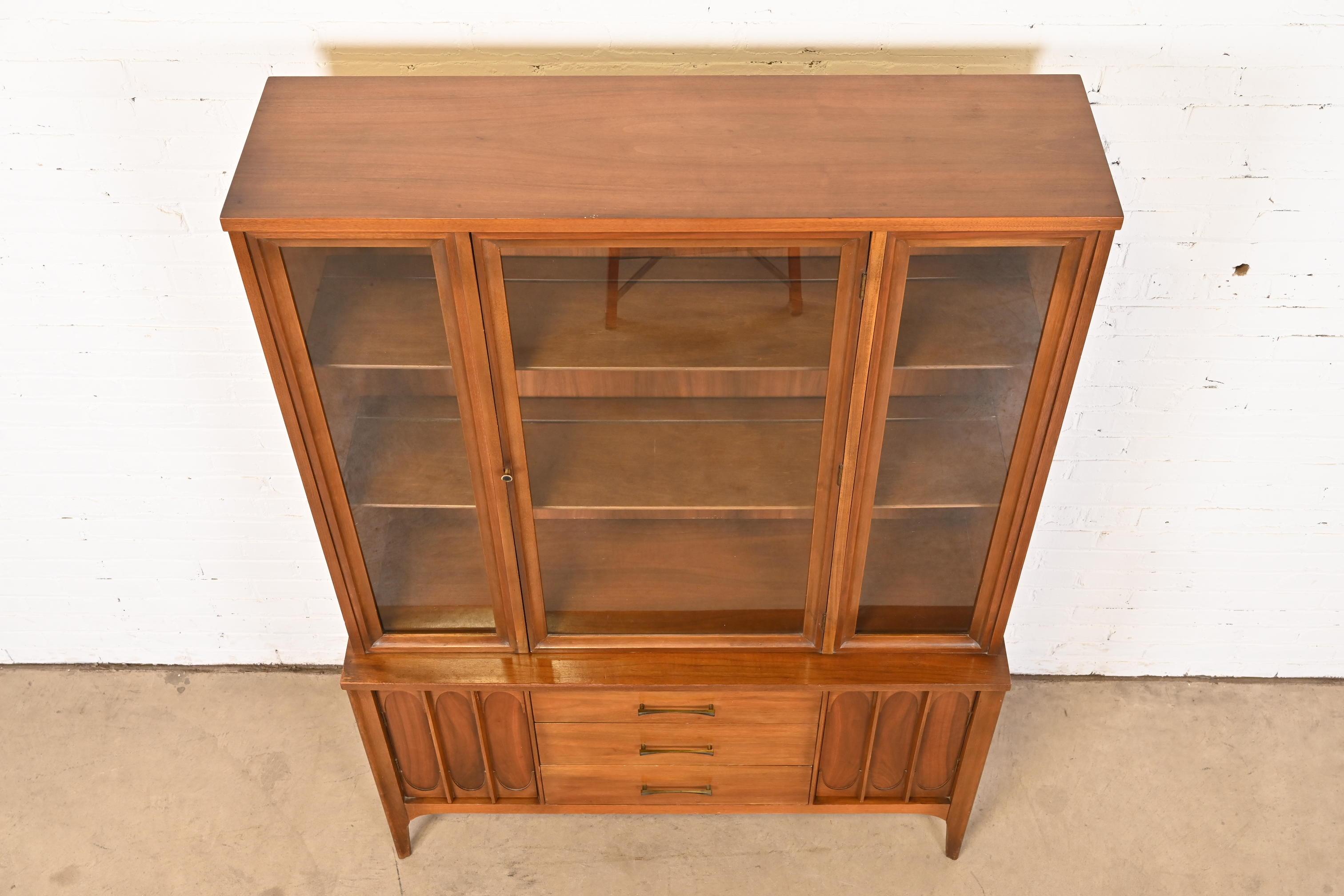 Broyhill Brasilia Style Sculpted Walnut Breakfront Bookcase or China Cabinet 10