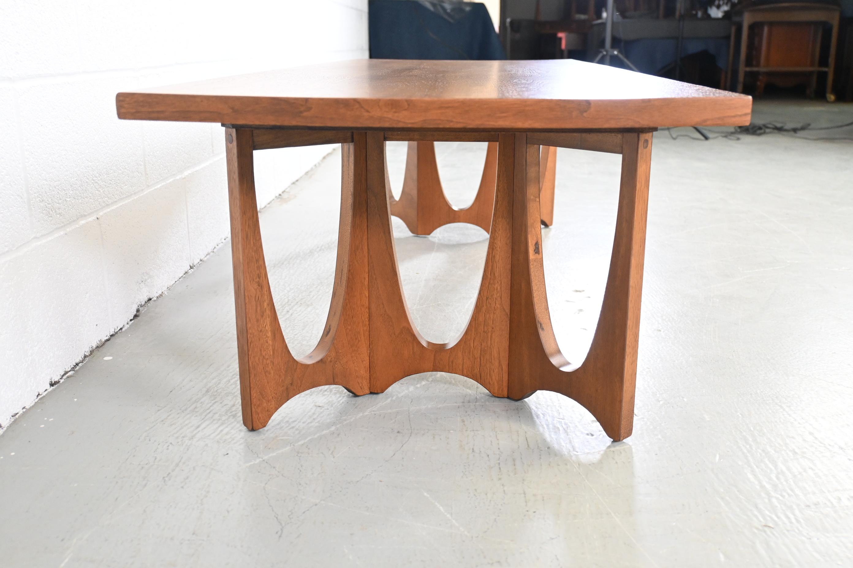 Broyhill Brasilia Walnut Mid-Century Modern Rectangular Coffee Table 1