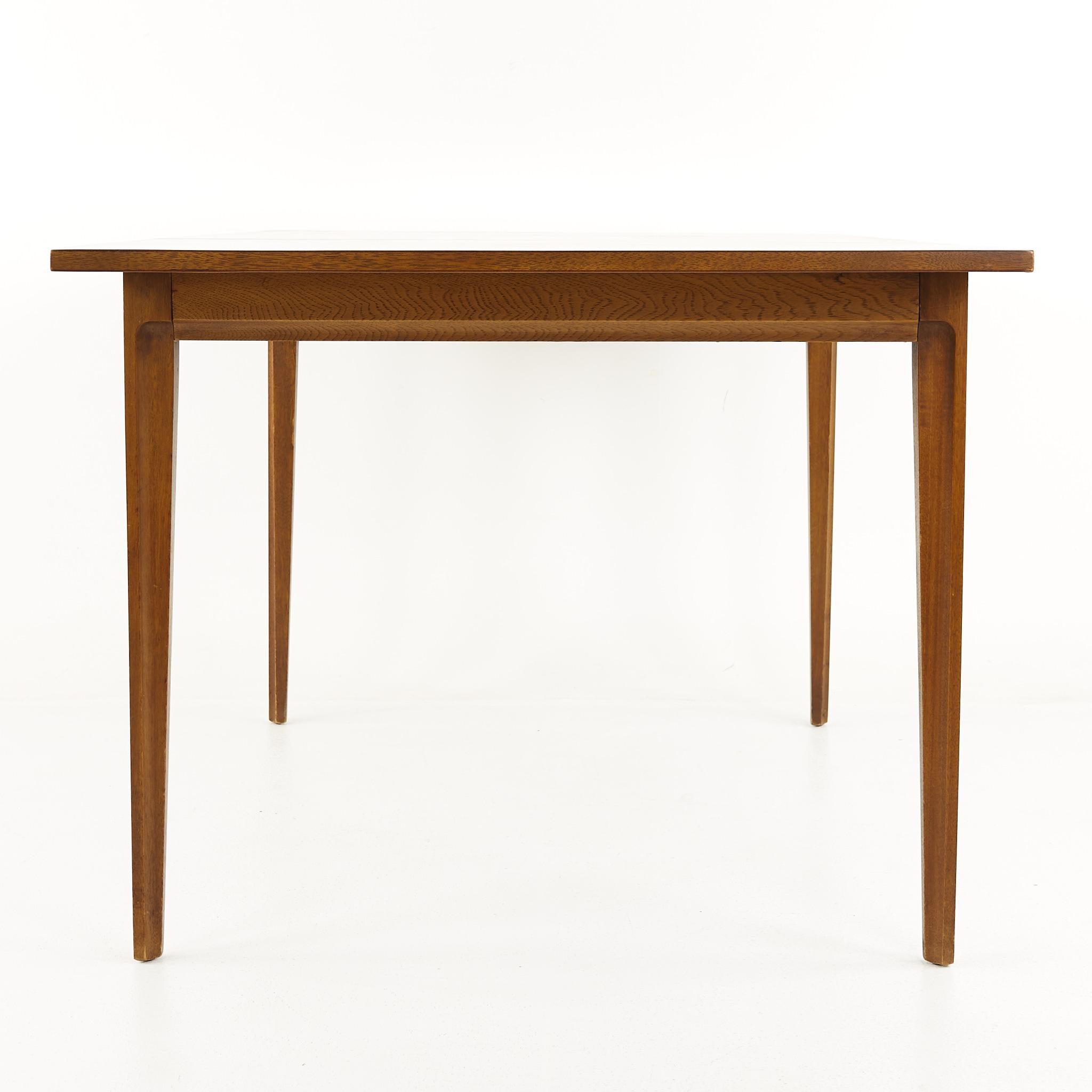Broyhill Forward '70 Mid Century Walnut Dining Table with 1 Leaf For Sale 5