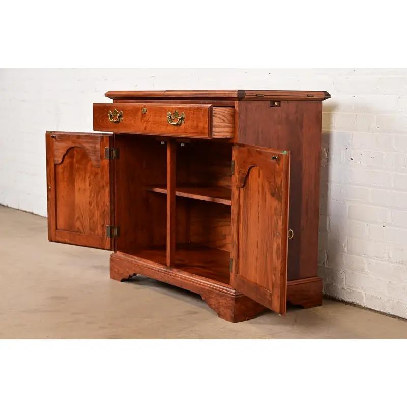 Broyhill Georgian Carved Cherry Wood Flip Top Bar Cabinet or Buffet Server For Sale 1