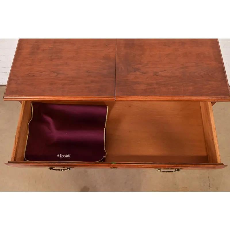 Broyhill Georgian Carved Cherry Wood Flip Top Bar Cabinet or Buffet Server For Sale 2