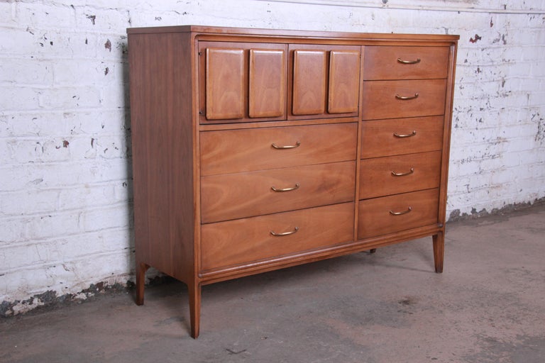 Broyhill Premier MidCentury Modern Magna Gentleman's Chest, 1963 at