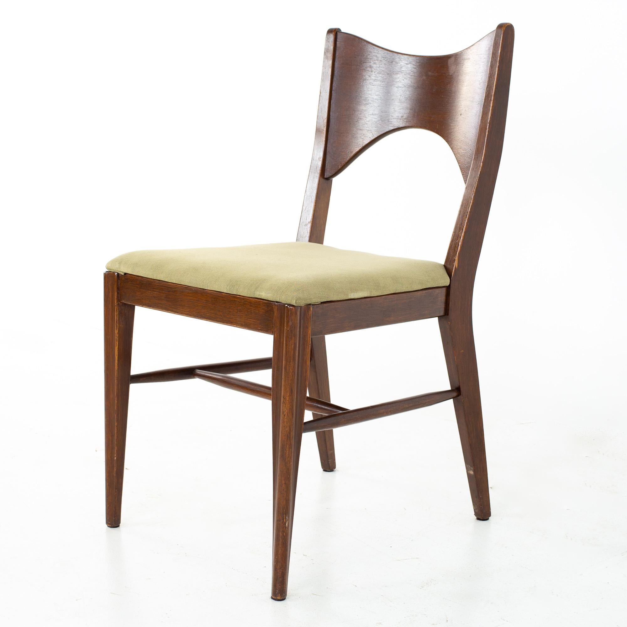 broyhill saga dining chairs