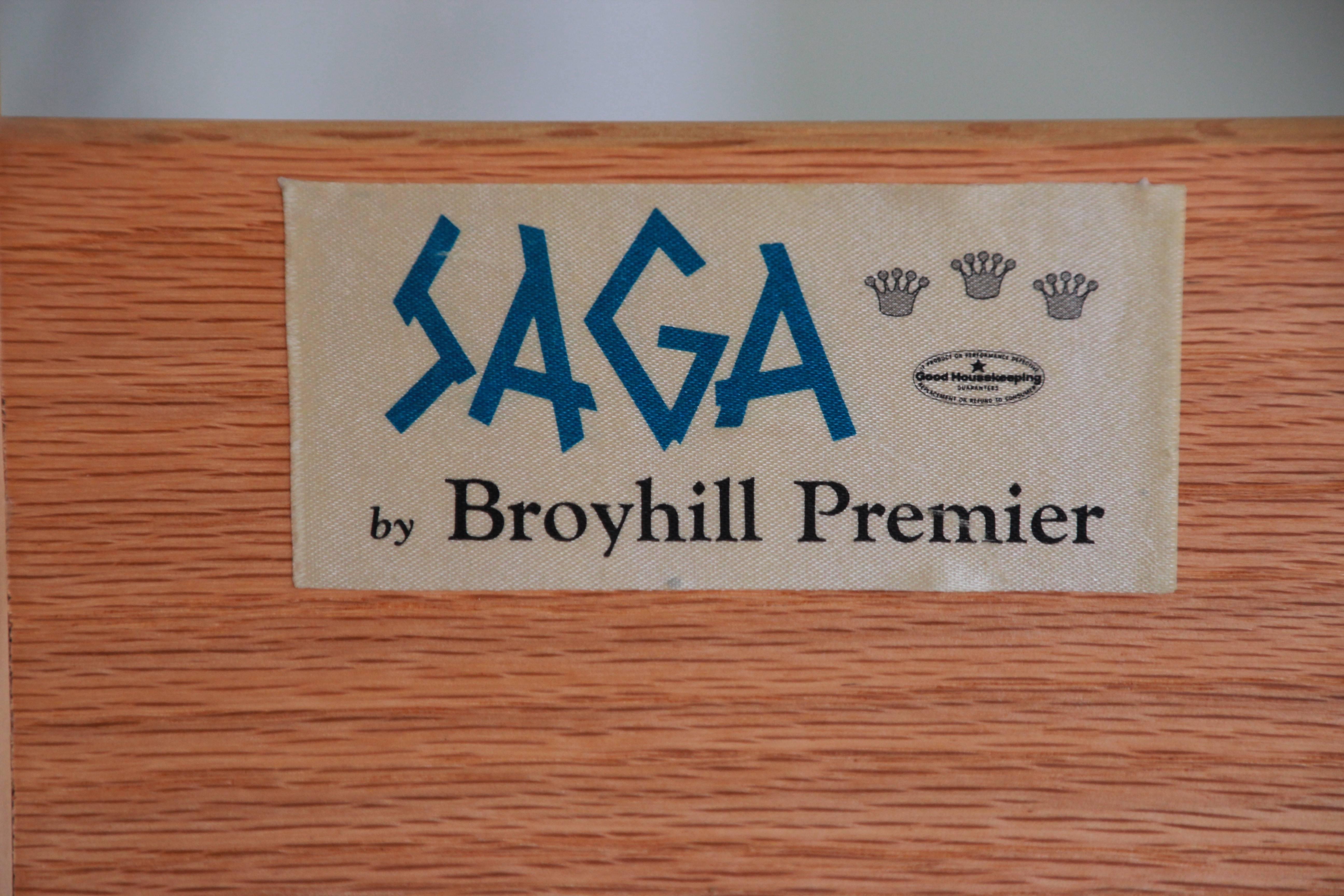 Broyhill Saga Mid-Century Modern Walnut Highboy Dresser 4