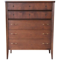 Broyhill Saga Commode haute moderne du milieu du siècle en noyer