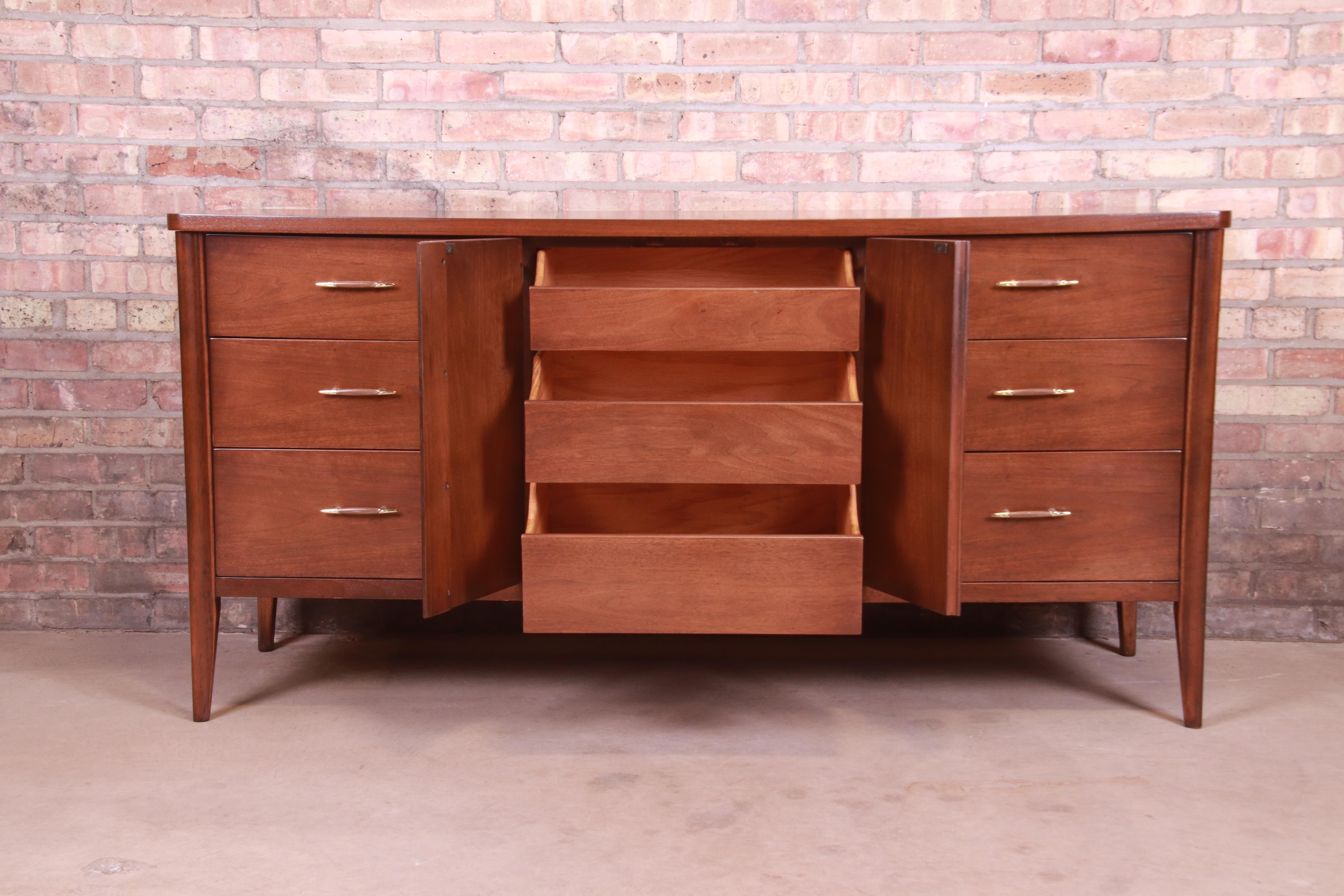 Broyhill Saga Mid-Century Modern Walnut Triple Dresser or Credenza, Refinished 6