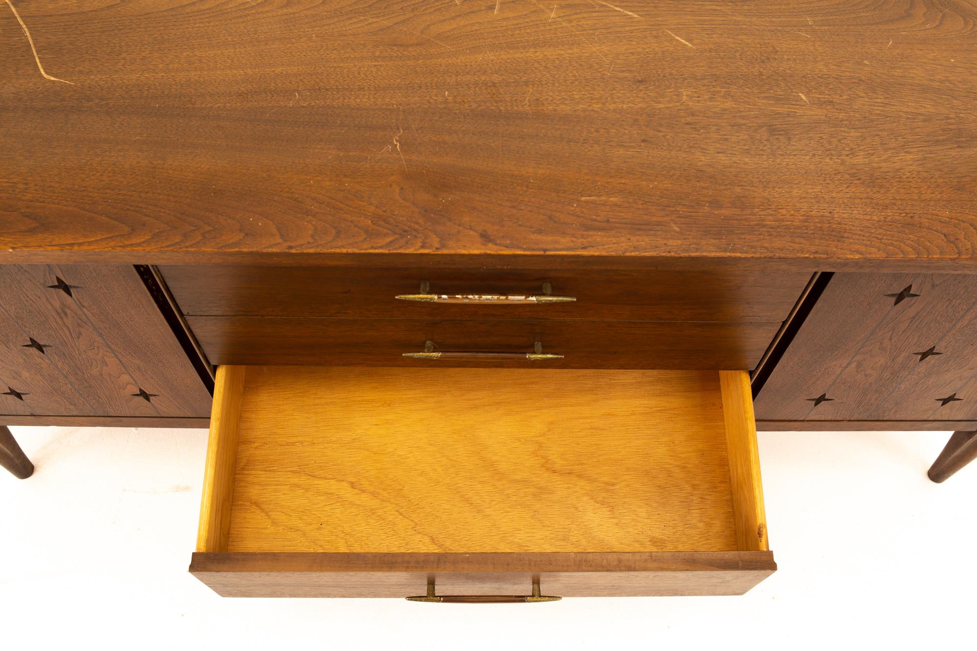 Broyhill Saga Midcentury Walnut Room Divider 1