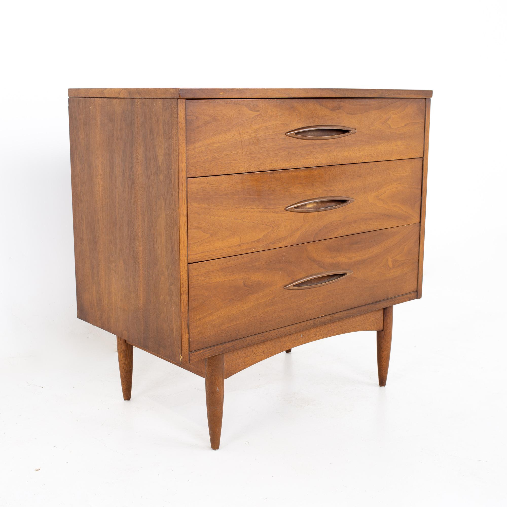 Broyhill Sculptra Brutalist Mid Century Bar Buffet and Hutch 2