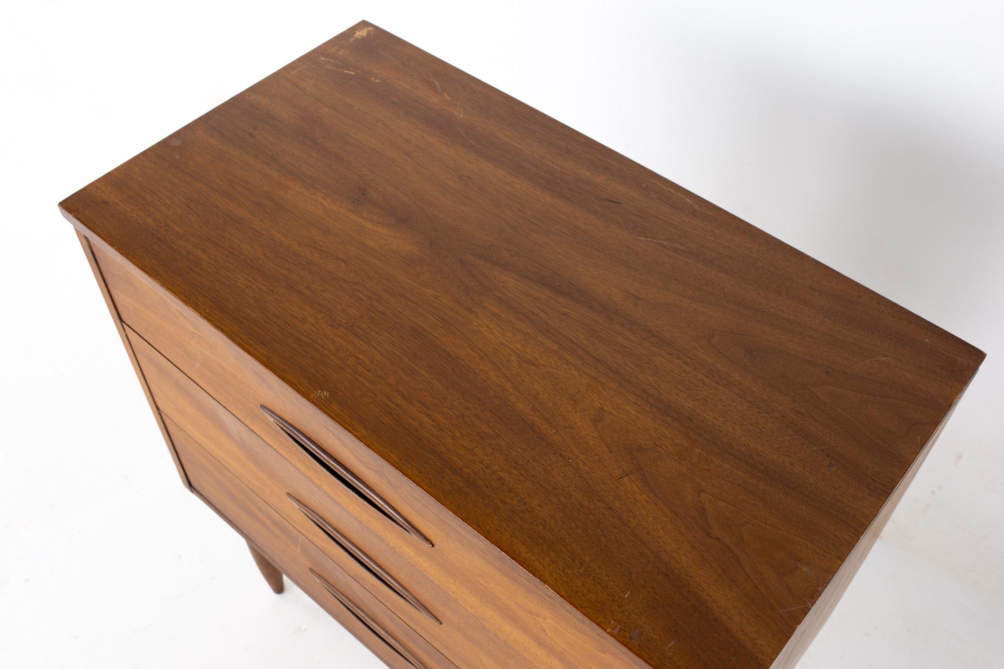 Broyhill Sculptra Brutalist Mid Century Bar Buffet and Hutch 6