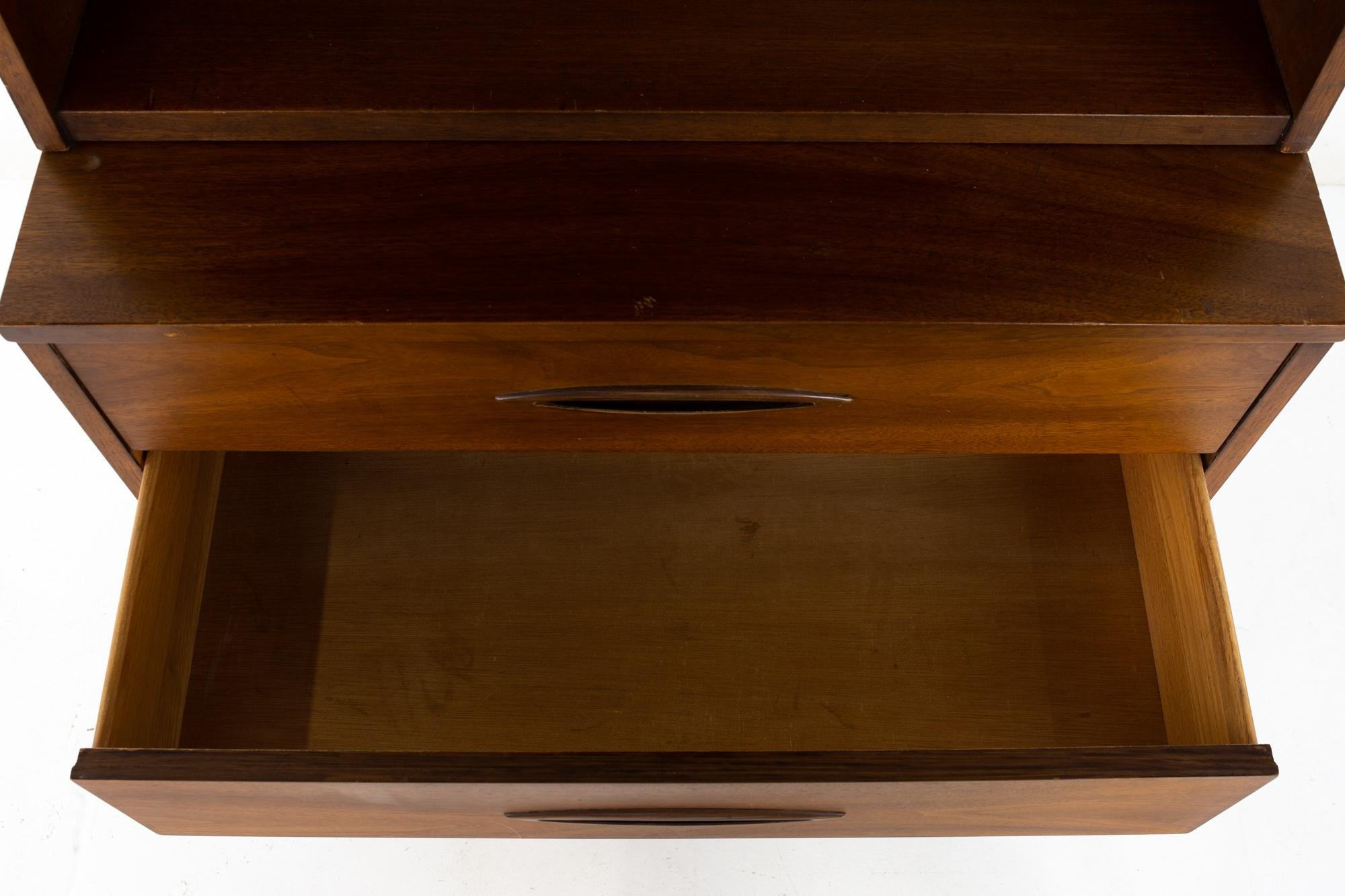 Broyhill Sculptra Brutalist Mid Century Bar Buffet and Hutch 10
