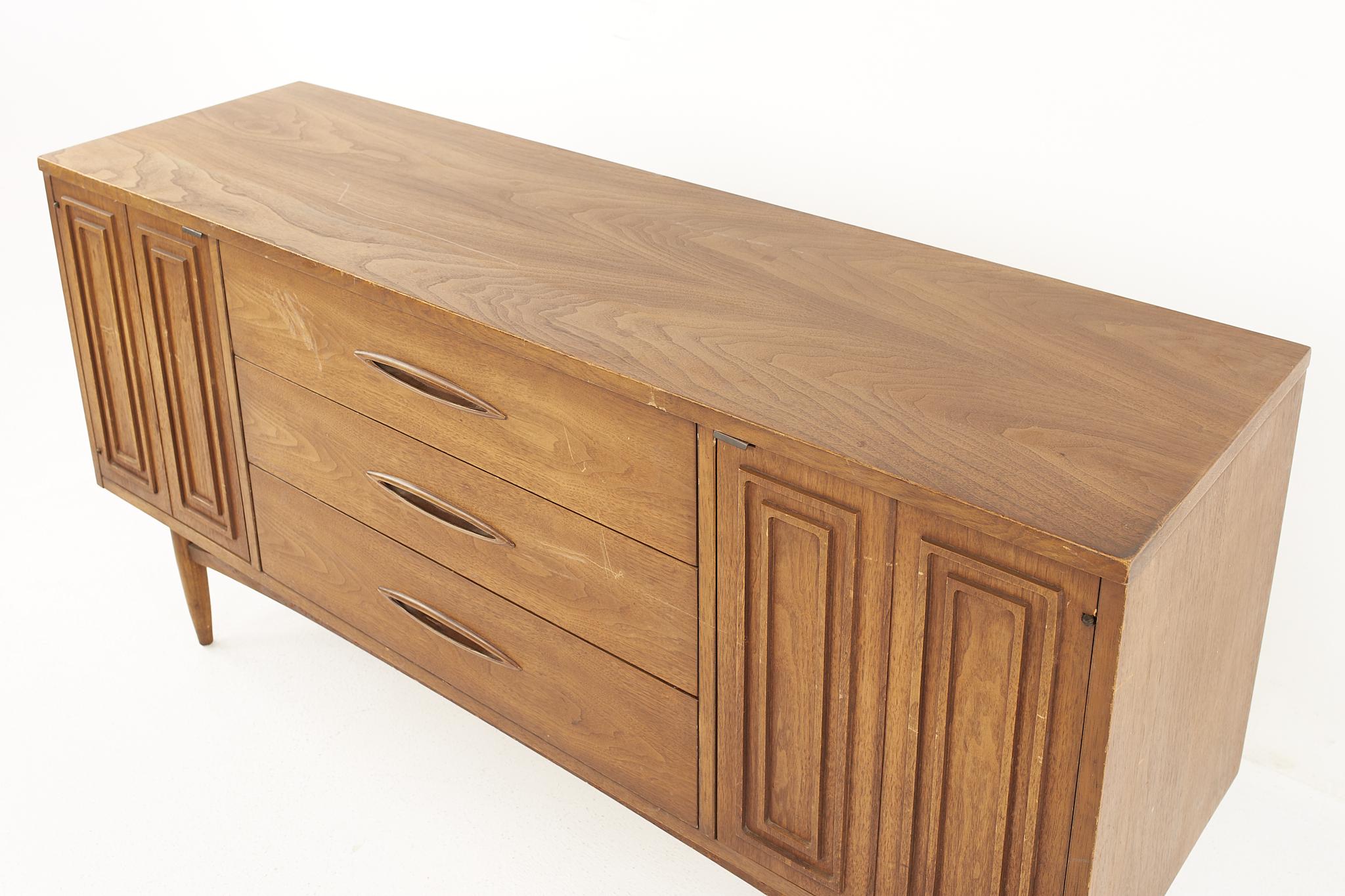 Late 20th Century Broyhill Sculptra Brutalist Mid Century Walnut Credenza