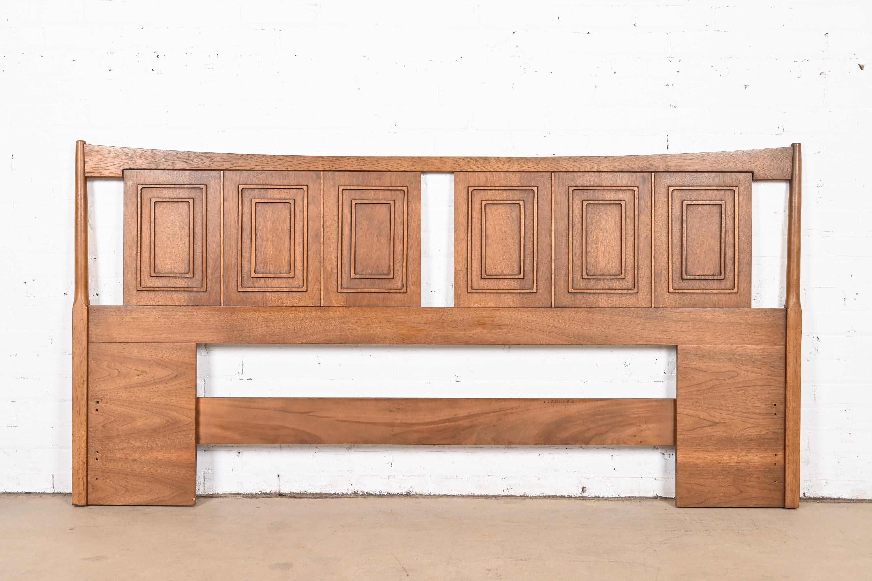 Broyhill Sculptra Mid-Century Modern Walnut King Size Headboard, 1960s ...