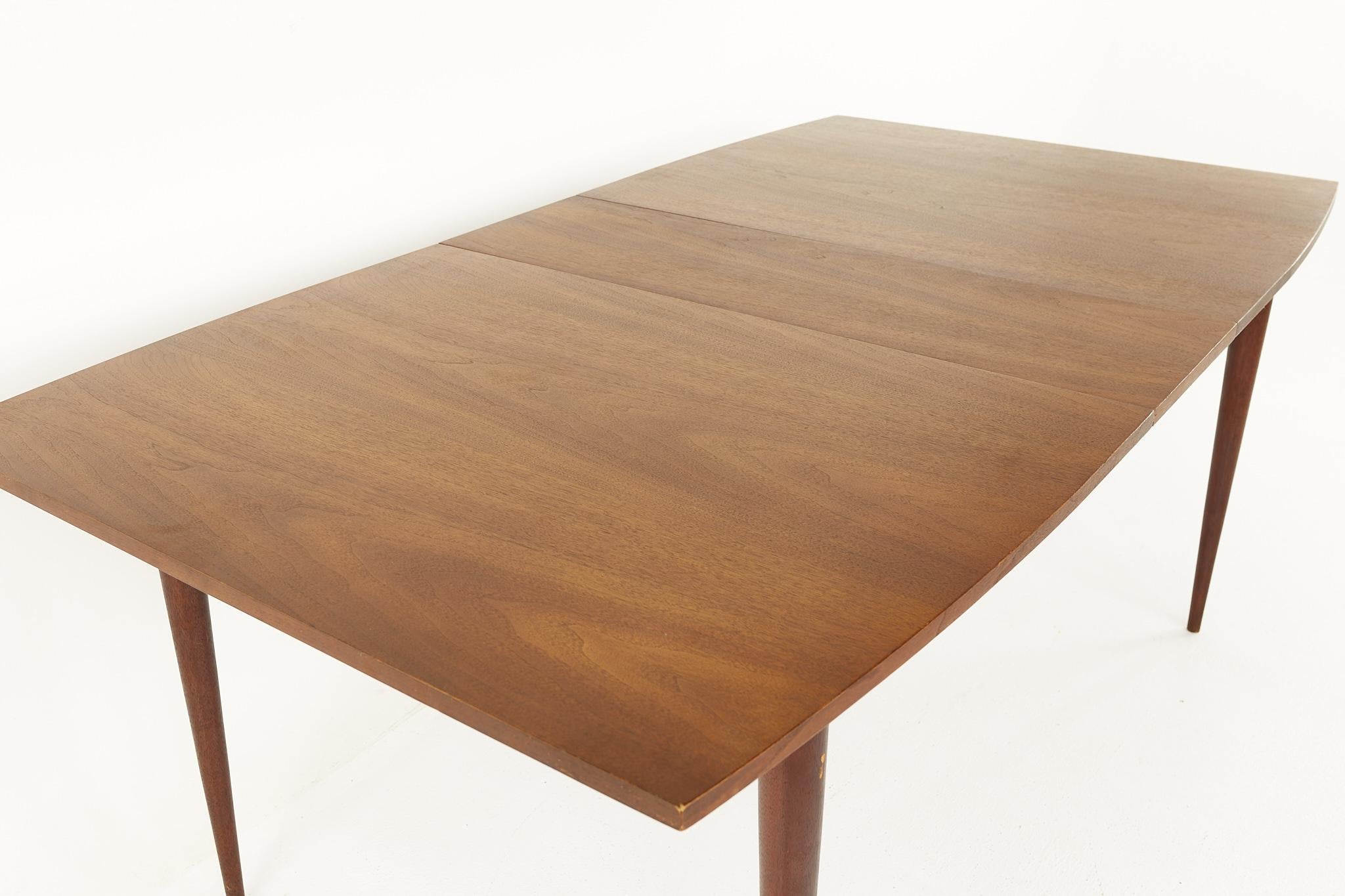 Late 20th Century Broyhill Sculptra Mid Century Walnut Dining Table with 3 Leaves
