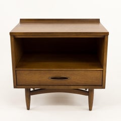 Broyhill Sculptra Mid Century Walnut Nightstand
