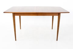 Broyhill Sculptra Mid Century Walnut Surfboard Expanding Dining Table 2 Leaves