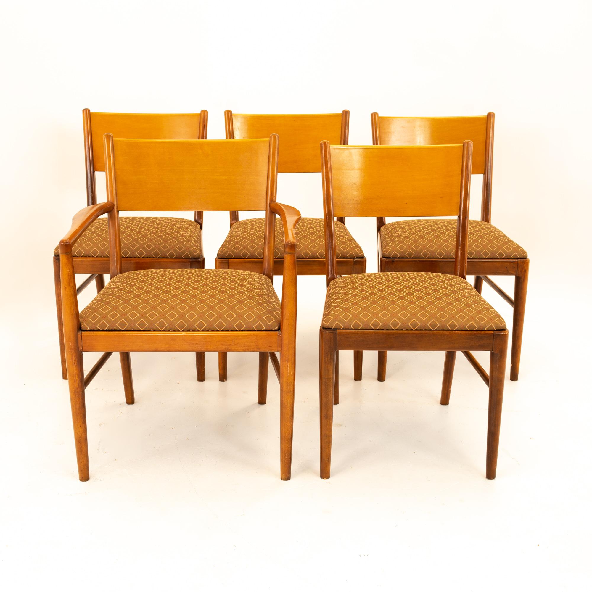 Broyhill style Mid Century walnut dining chairs - set of 5
Each chair measures: 23.5 wide x 19 deep x 32 high with a seat height of 18 inches

This price includes getting this set in what we call restored vintage condition. Upon purchase it is fixed