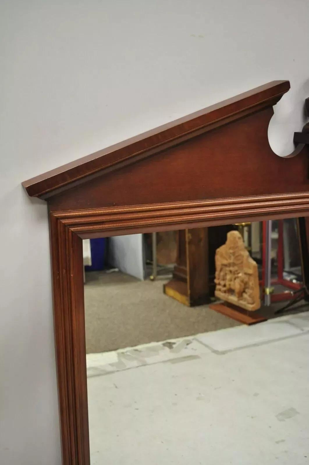 Broyhill USA Federal Style Broken Arch & Finial Cherry Wood Wall Dresser Mirror In Good Condition For Sale In Philadelphia, PA