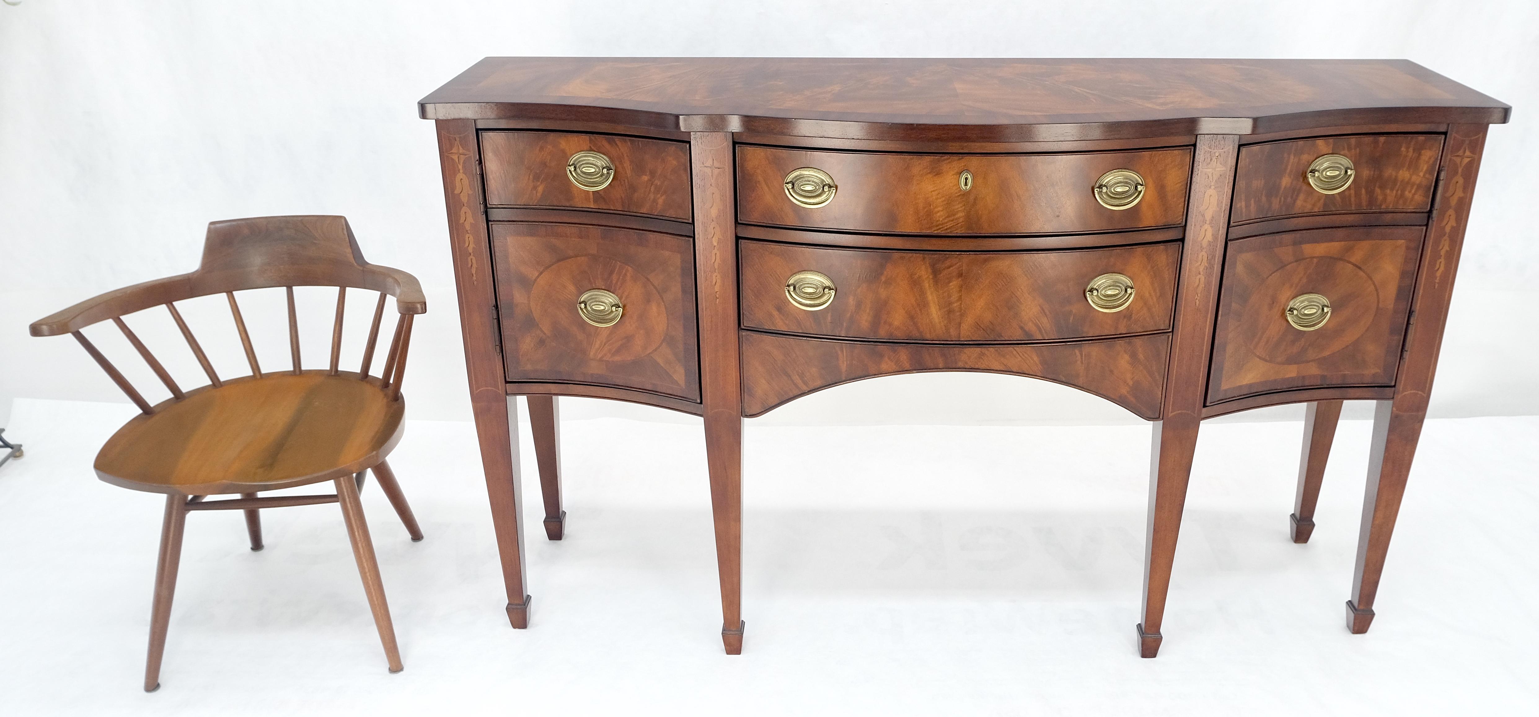 Broyhyll Bow Front Crotch Mahogany Banded Top Sideboard Buffet Console MINT! For Sale 2