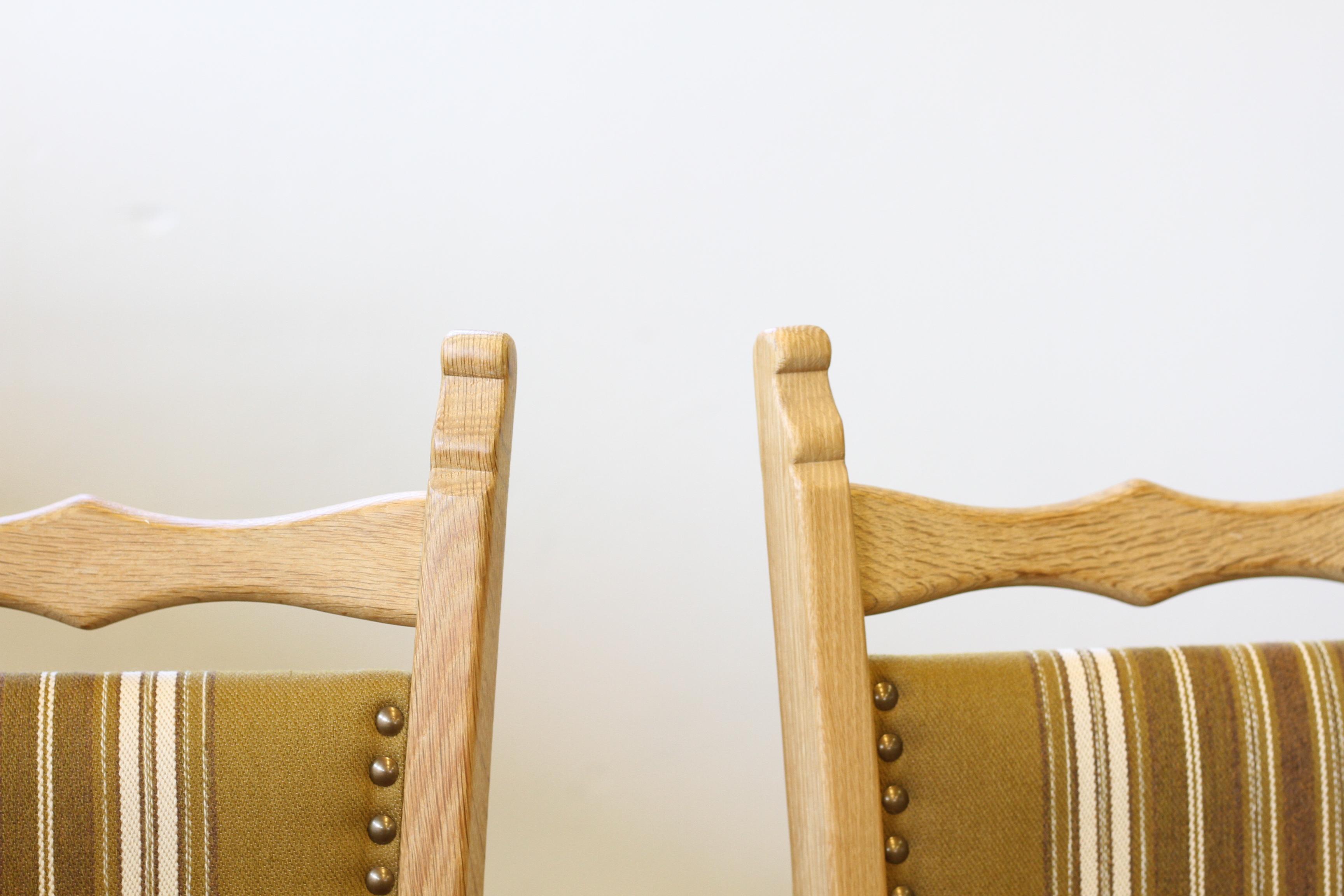 Sedie da pranzo moderne danesi Brualist in Oak nello stile di Henning Kjærnulf, anni '60 in vendita 5