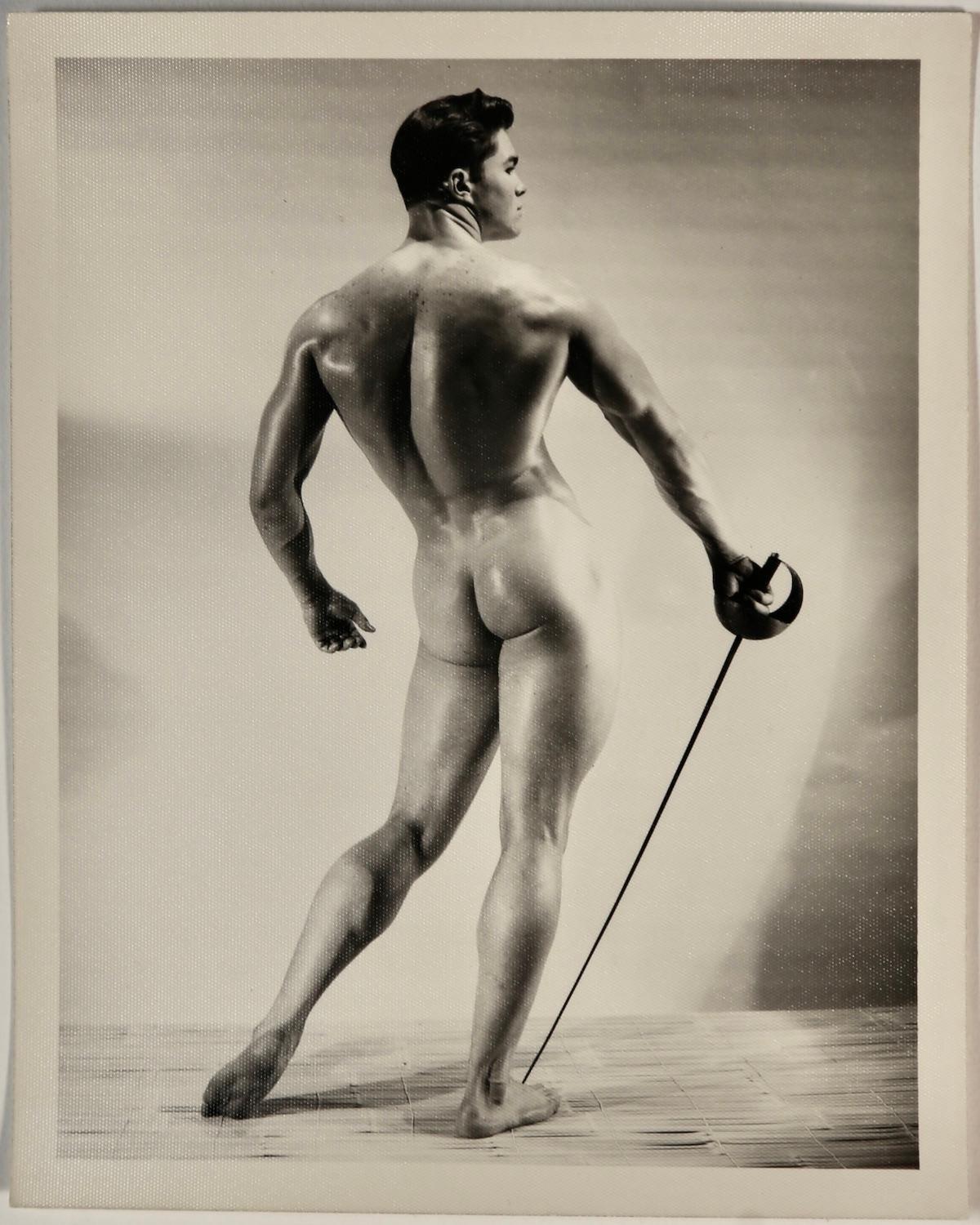 Bruce Bellas / Bruce of Los Angeles Nude Photograph – Bruce Bellas Vintage 1950er Jahre Foto-Set aus 5 männlichen Physique-Modellen, Bob McKim