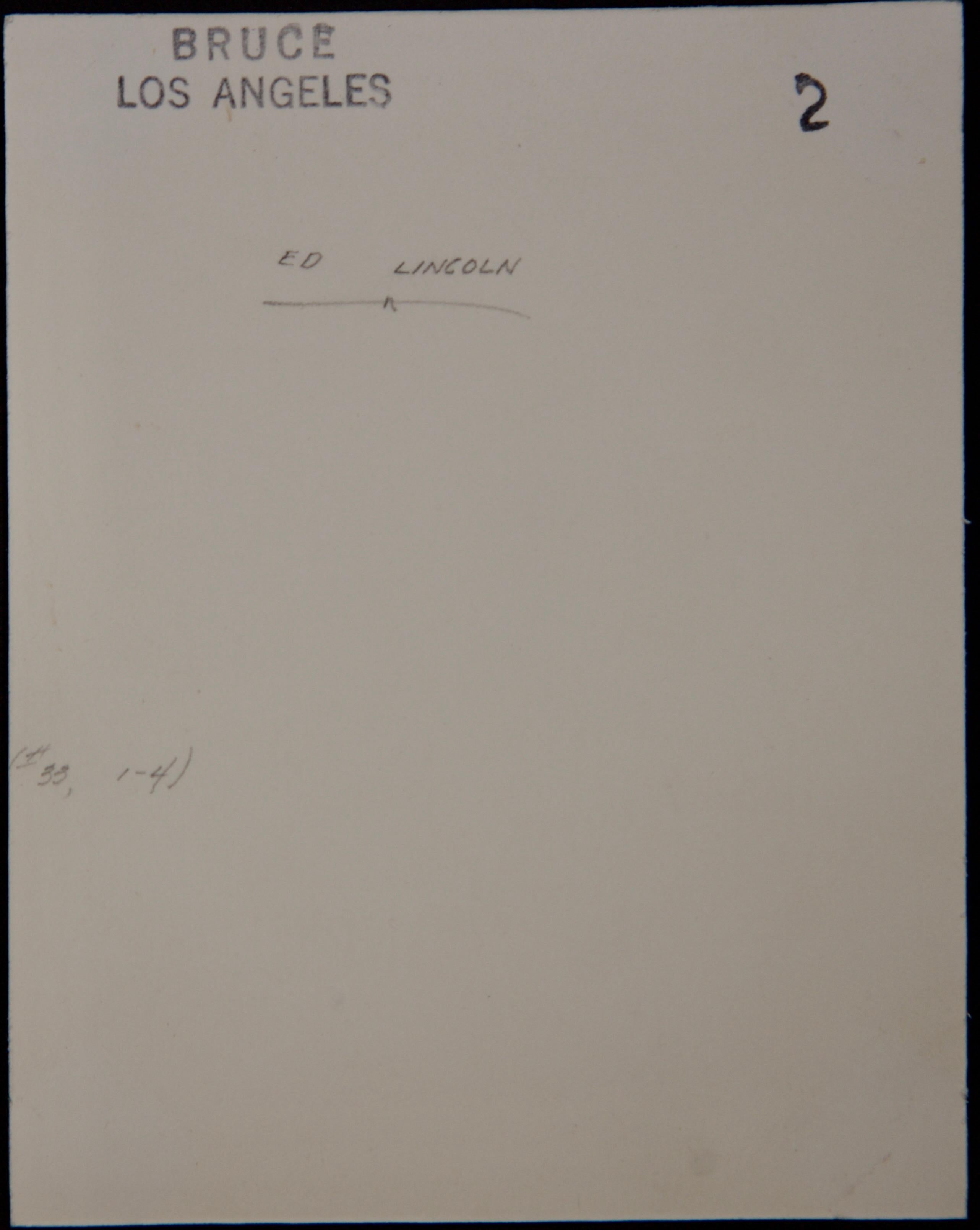 Photos de physique masculin des années 1950 de Bruce Bellas - Ed Lincoln et Jim Drinkward - Gris Nude Photograph par Bruce Bellas / Bruce of Los Angeles