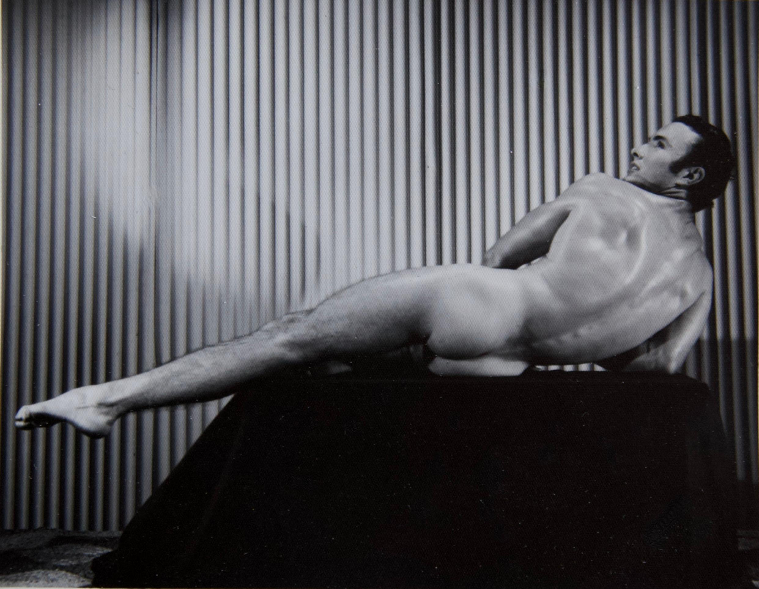 Bruce Bellas / Bruce of Los Angeles Nude Photograph – BRUCE BELLAS Vintage 1950er Jahre Foto des männlichen Physique-Modells BOB FORBES